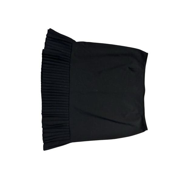Briggs NY Black Skirt With Pleat Detail Size 16W - Picture 3 of 5